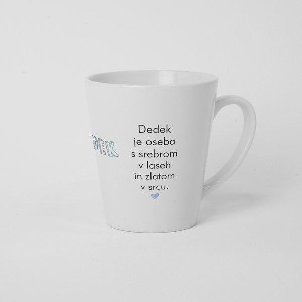 Skodelica Dedek je oseba s srebrom v laseh
