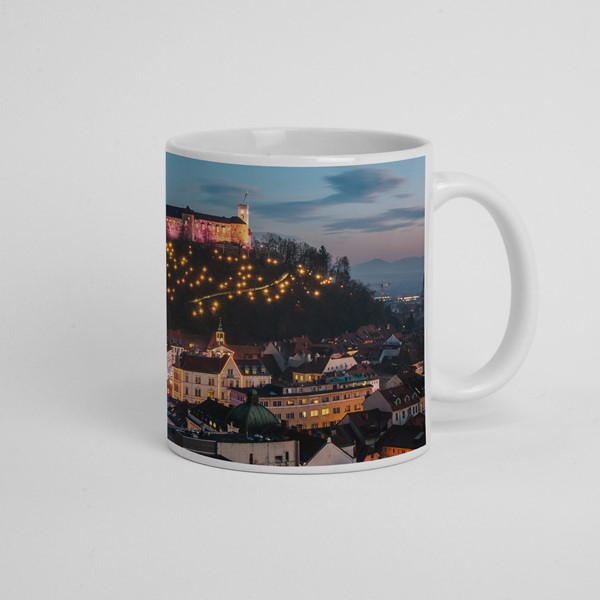 Skodelica Ljubljana barvna 02